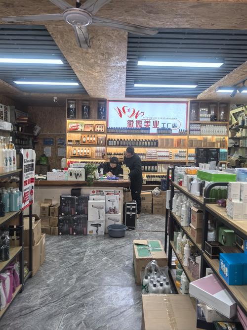 穿梭在老城的平价光景——探访湖北路菜市场边的小店铺