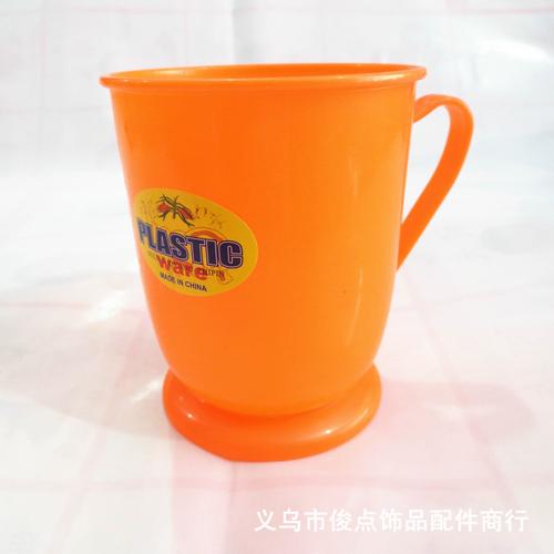 一元店里的生活哲学 从2008漱口杯到家庭必备日用百货